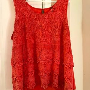 Coral colored lace tiered tank top